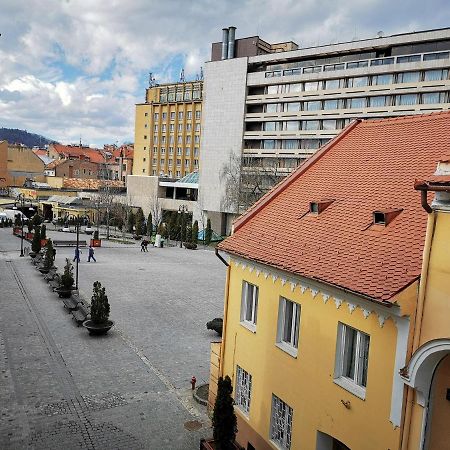 Crystal Central Apartment Braşov Exterior foto