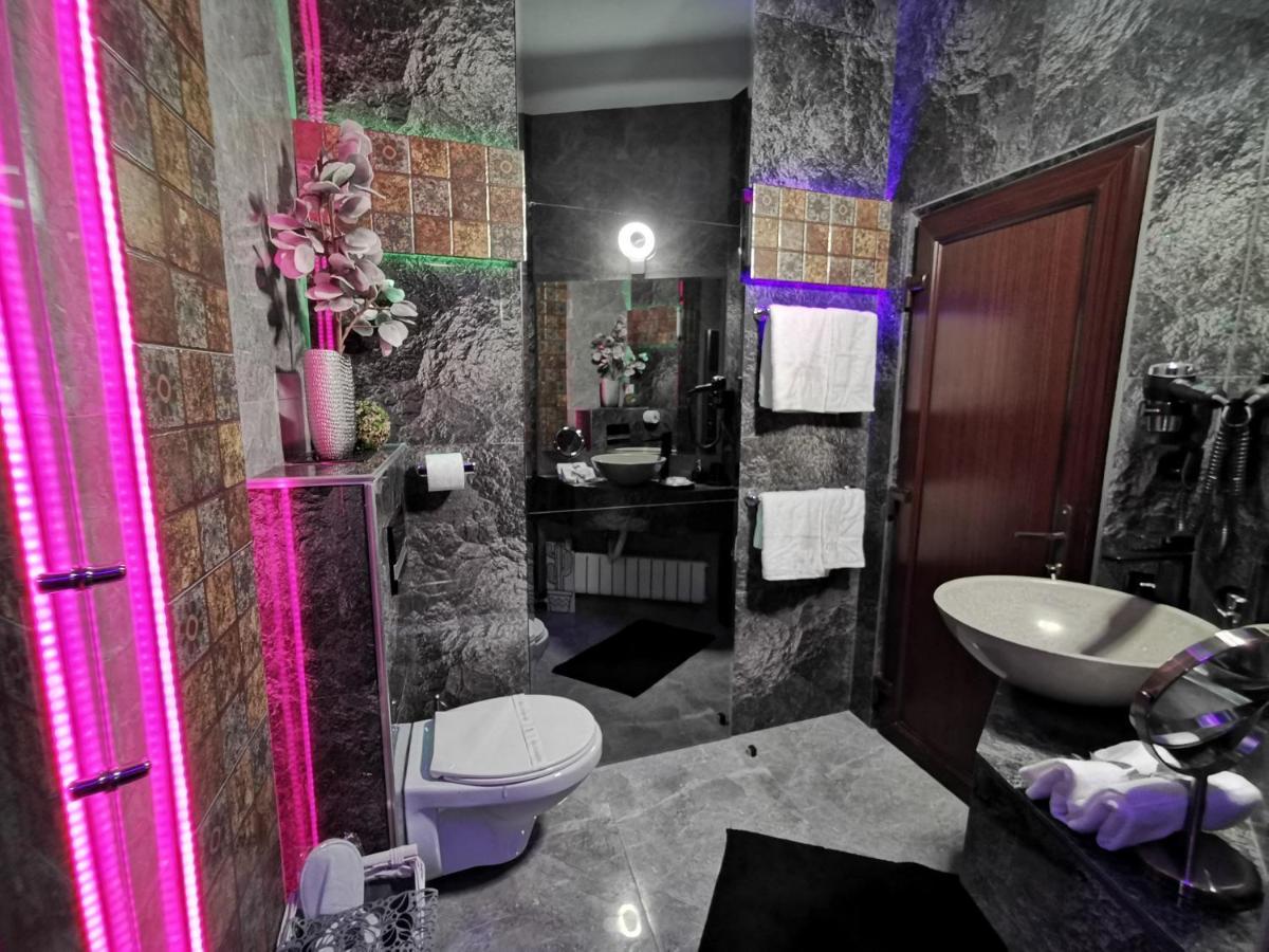 Crystal Central Apartment Braşov Exterior foto